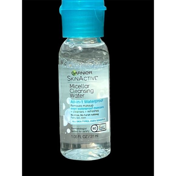 Garnier SkinActive Micellar Cleansing Water Travel Size 1.05 fl oz - Picture 6 of 9